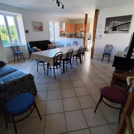 بيت للعطل F5 A